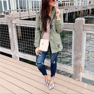 {Madden Girl} Grandie Point Snakeskin Pattern Slides Mules Women’s Size 8 EUC